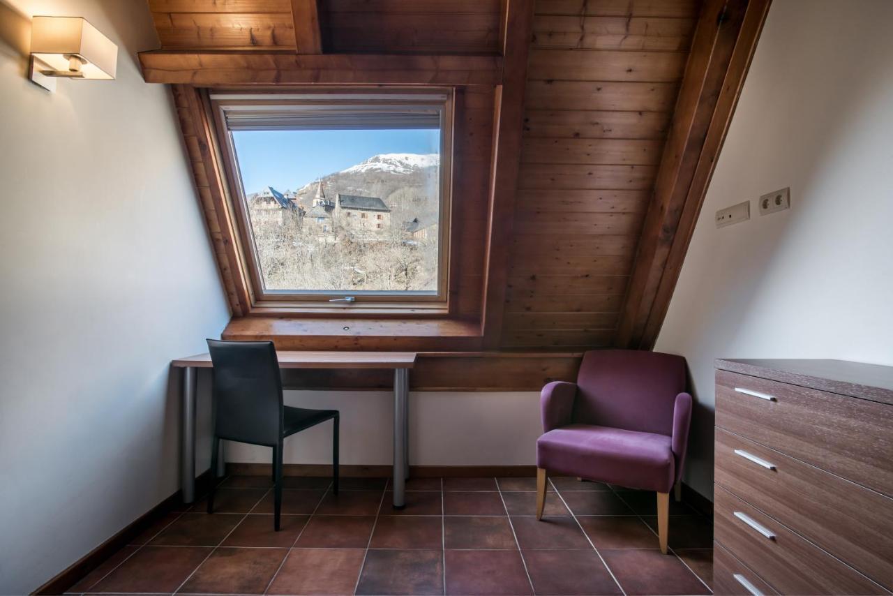 Apartamentos Snoe Mont Romies Unhola Саларду Экстерьер фото